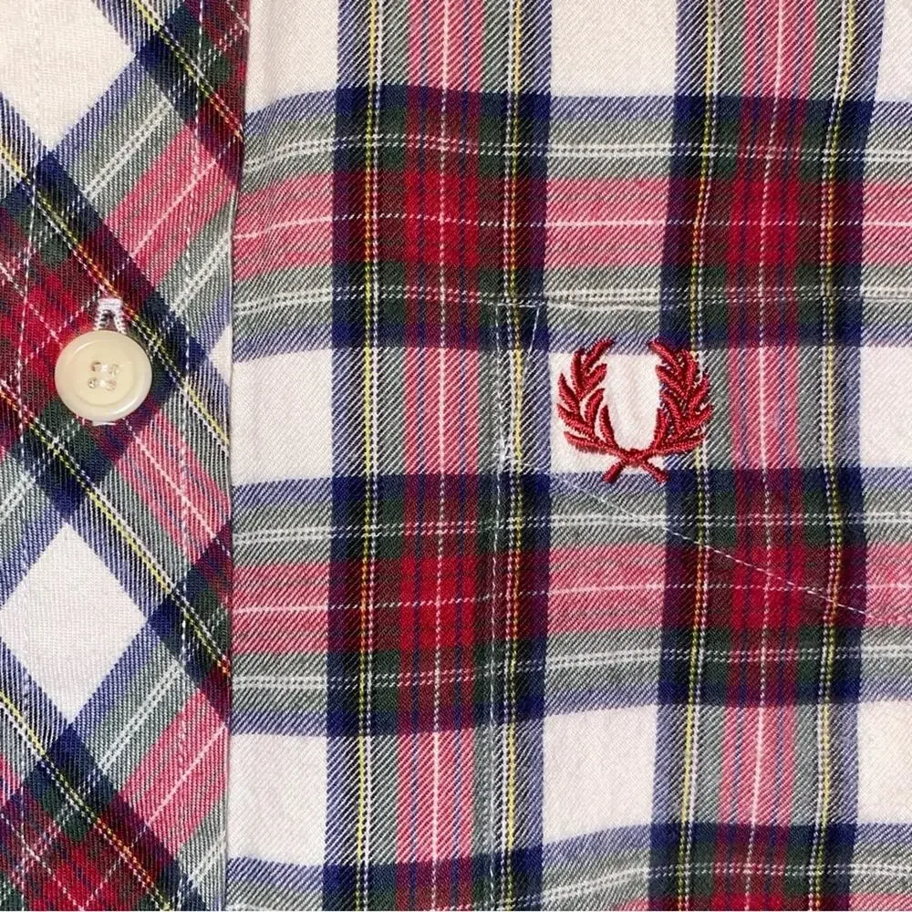 Fred Perry $275 Red & White Plaid Flannel Button Down Shirt sz Small EUC